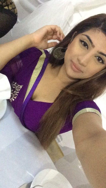 British Indian Amna (64).jpg