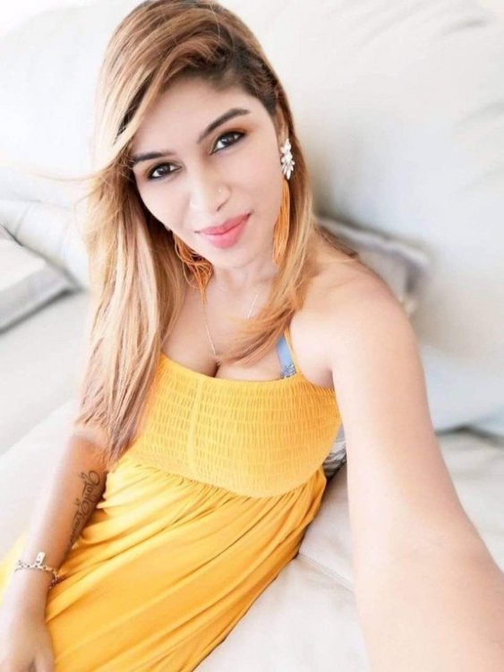Super Hot Busty Sri Lanka Girl Nude Photos (16).jpg