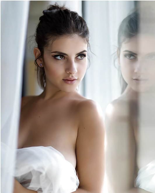 Judit-Guerra_thefappening2015_com-48.jpg.12266d4843f3abe9ad5a35ee80de78d7.jpg