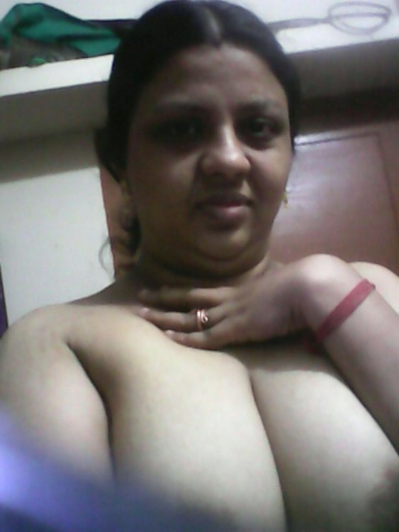 Big Boobs Tamil MIlf  (2).jpg