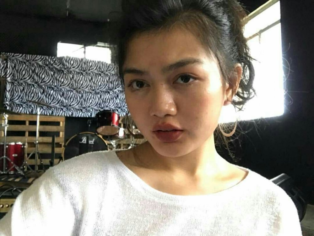 Hot Girl Mira Chinggey Fingring and Fucking With BF (1).jpg