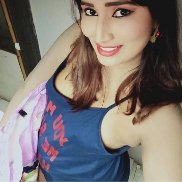 swathi_naidu_50262149_2257033361243609_1900979012536053416_n.jpg
