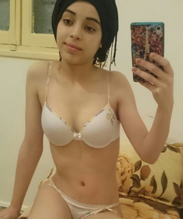 Desi Shoot (162).jpg