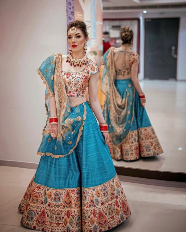 anastasia_bhatnagar-20220209-0003.jpg