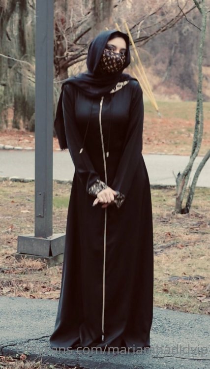 1075647155_mariamhadidvip(32).thumb.jpg.4b6f1673d5132fc9313020c2684aac10.jpg