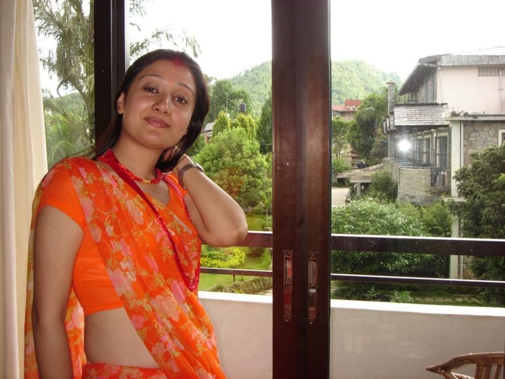 Cuddly Wife RMZ 012.jpg