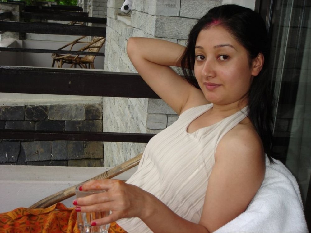 Cuddly Wife RMZ 088.jpg