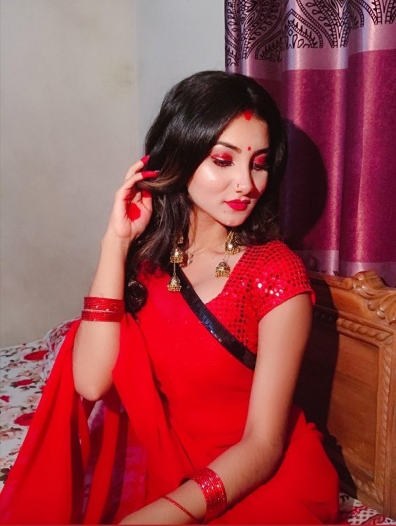 RED SAREE GIRL MADARA SADHU (7).jpg