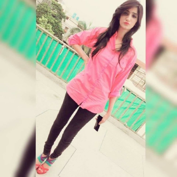 Beautiful Girl 14.jpg
