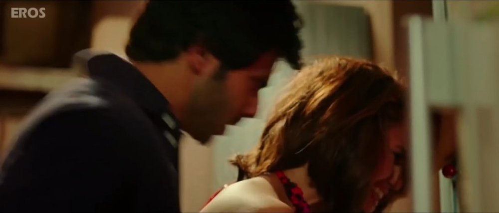 redditsave.com_huma_qureshi_banged_hard-sbvekrvygd891_exported_94800.jpg