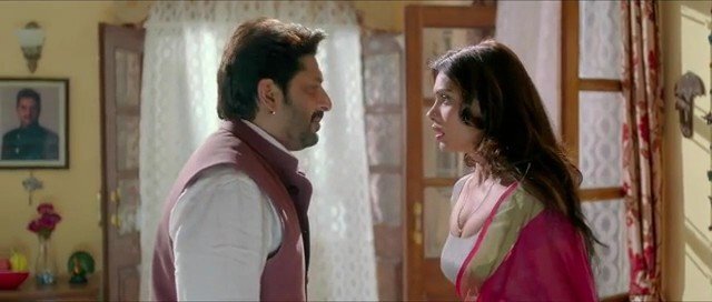 Sara_Loren_Hot_Scene_in_Fraud_Saiyaan_2019_w0qscu_exported_120900.jpg
