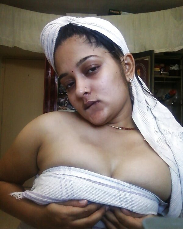 Mangala Bhabhi (136).jpg