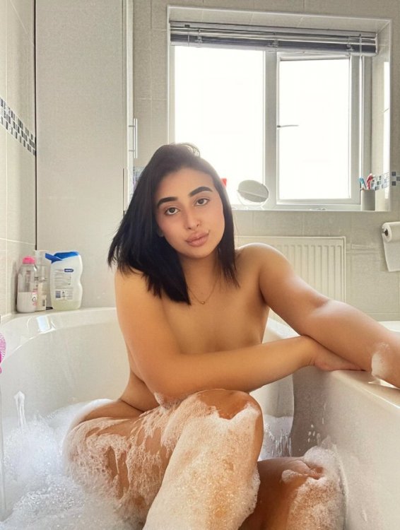 233_sexy.jpg